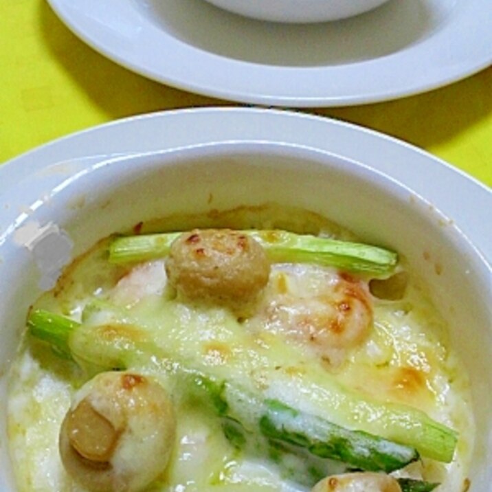 えびとアスパラのグラタン サワークリーム風味 レシピ 作り方 By まこすきやき 楽天レシピ えびとアスパラのグラタン サワークリーム風味 レシピ 作り方 By まこすきやき 楽天レシピ